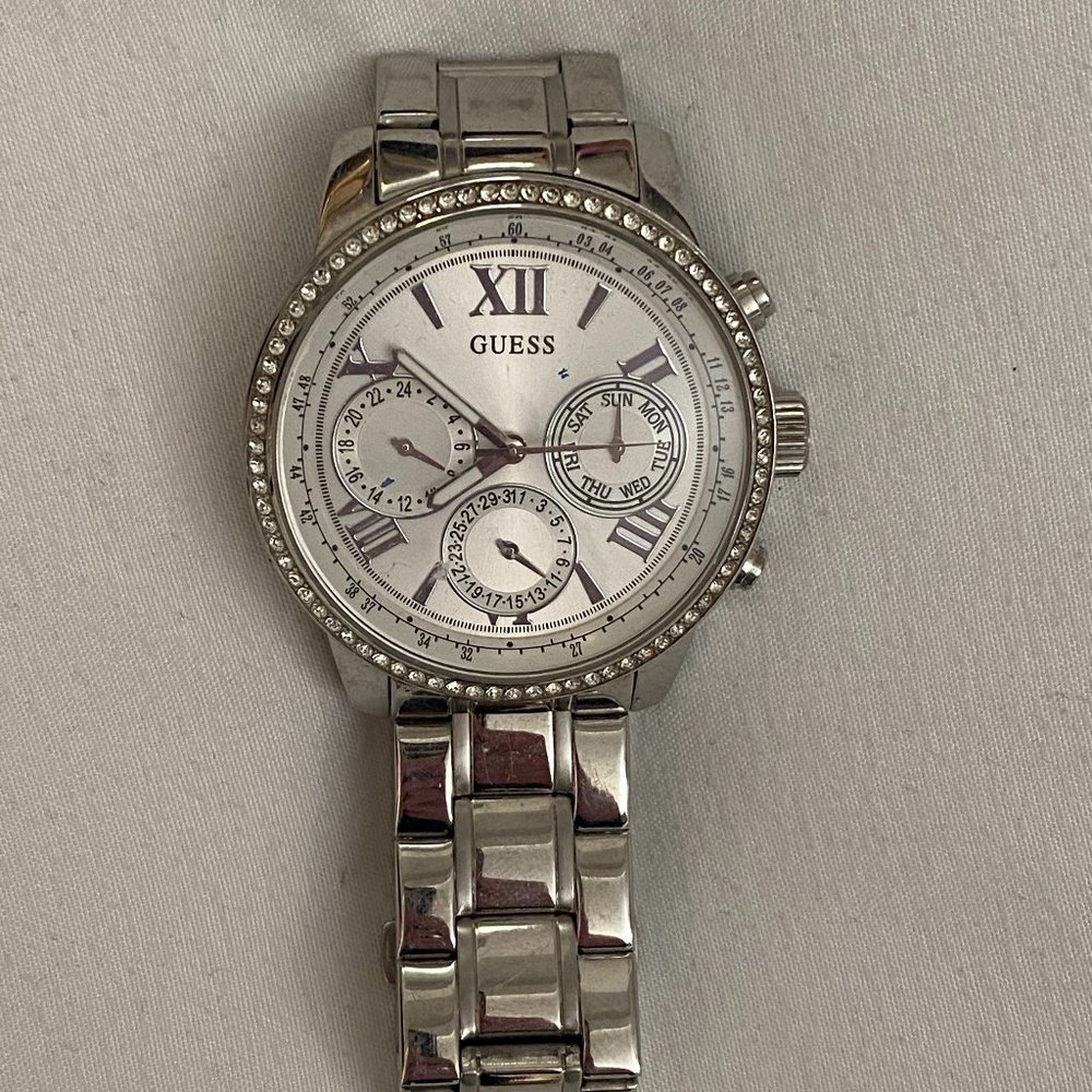 Guess Silver Watch With Diamonds Very Good Condition